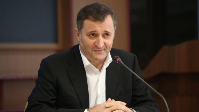 Влад Филат