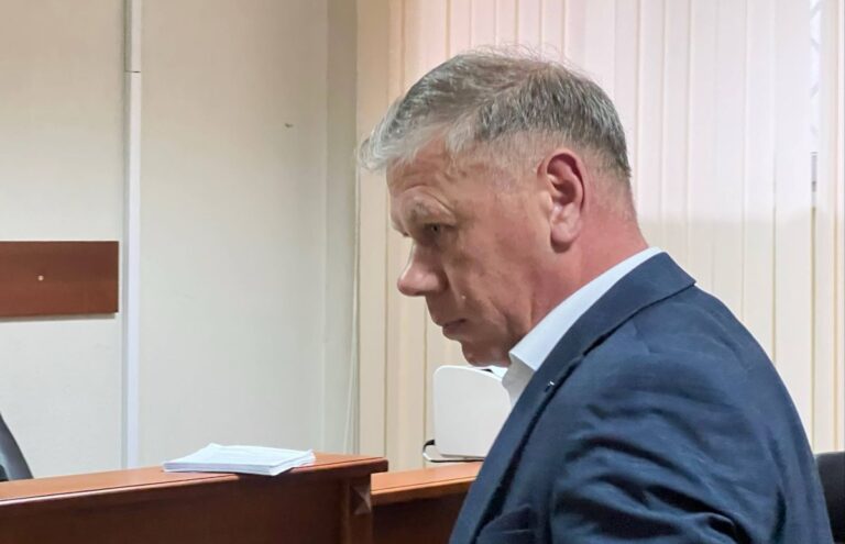 Прокуроры потребовали приговорить бывшего мэра села Болдурешть Никанора Чокинэ к 9 годам лишения свободы