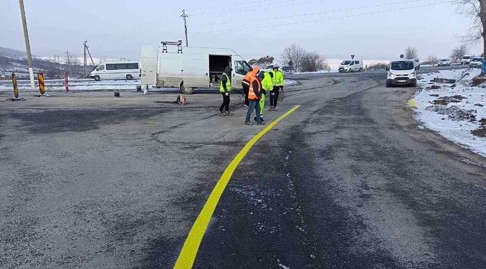 Кольцевую развязку в селе Пересечина Оргеевского района на национальной трассе Кишинёв – Бельцы открыли для движения