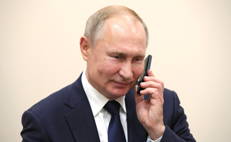 В России смогут отключать любую связь по указанию Путина и требованию ФСБ