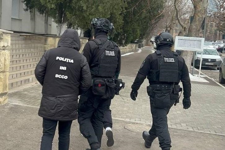 Житель Бельц задержан по подозрению в организации нелегальной миграции в ЕС