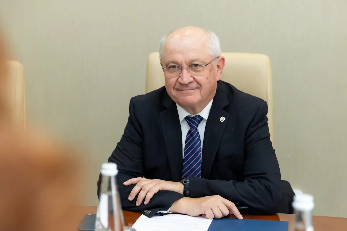 Сколько заработал премьер Мунтяну в 2025 году
