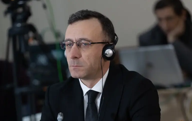 Аурелиу Постикэ
