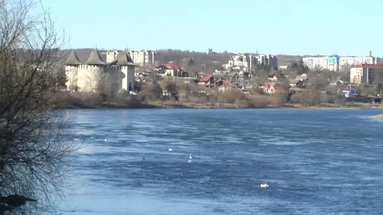 Лабораторный анализ воды из Днестра показал, что загрязнение мизерно и не представляет опасности