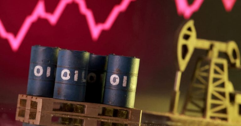 Цена нефти марки Brent превысила $118 за баррель из-за войны на Ближнем Востоке