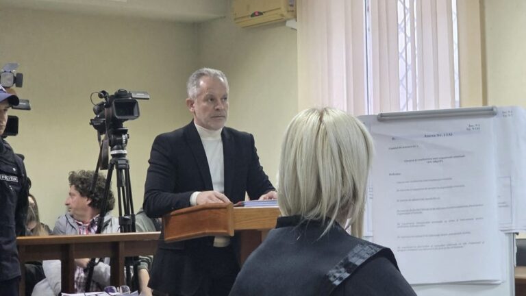 Приговор Плахотнюку вынесут 22 апреля
