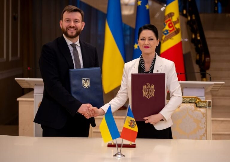 Пенсии без границ: Молдова и Украина договорились учитывать стаж в обеих странах
