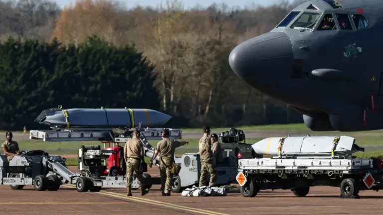 США могут перебросить дополнительные силы на Ближний Восток — Reuters