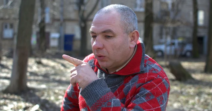 В Хынчештах полиция задержала активиста Анатолия Матасару: он расследовал имущество судьи Кучереску