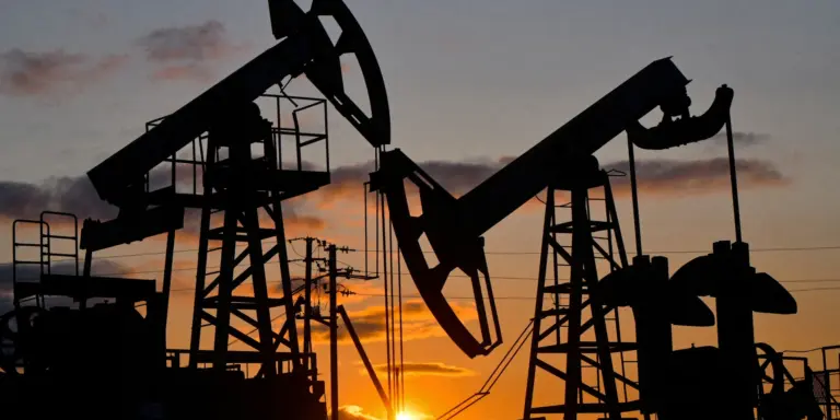 ОАЭ выходят из ОПЕК: что это значит для нефтяного рынка