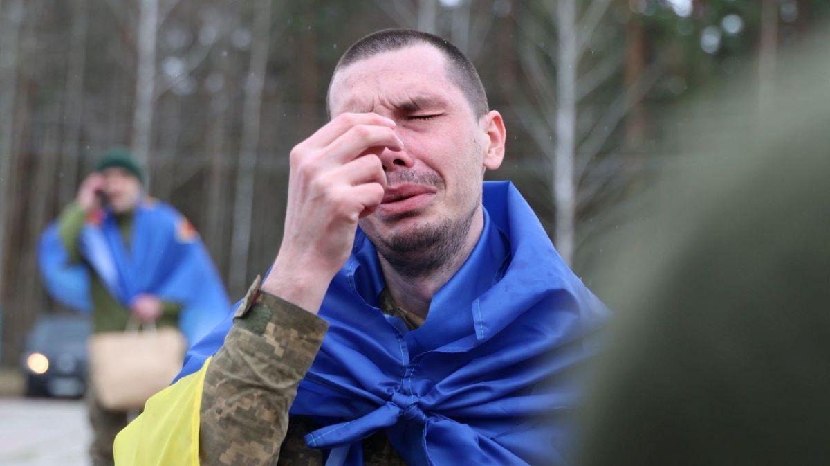 перед Пасхой: Украина вернула домой 182 человека