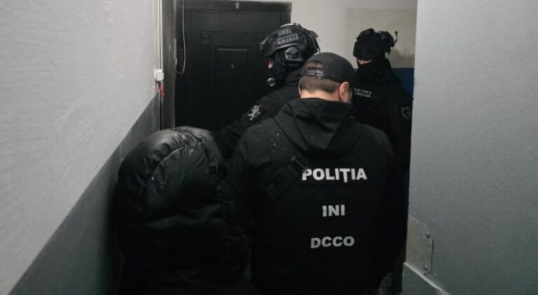 Спецоперация в тюрьмах и на воле: более 40 подозреваемых в пополнении воровского «общака»