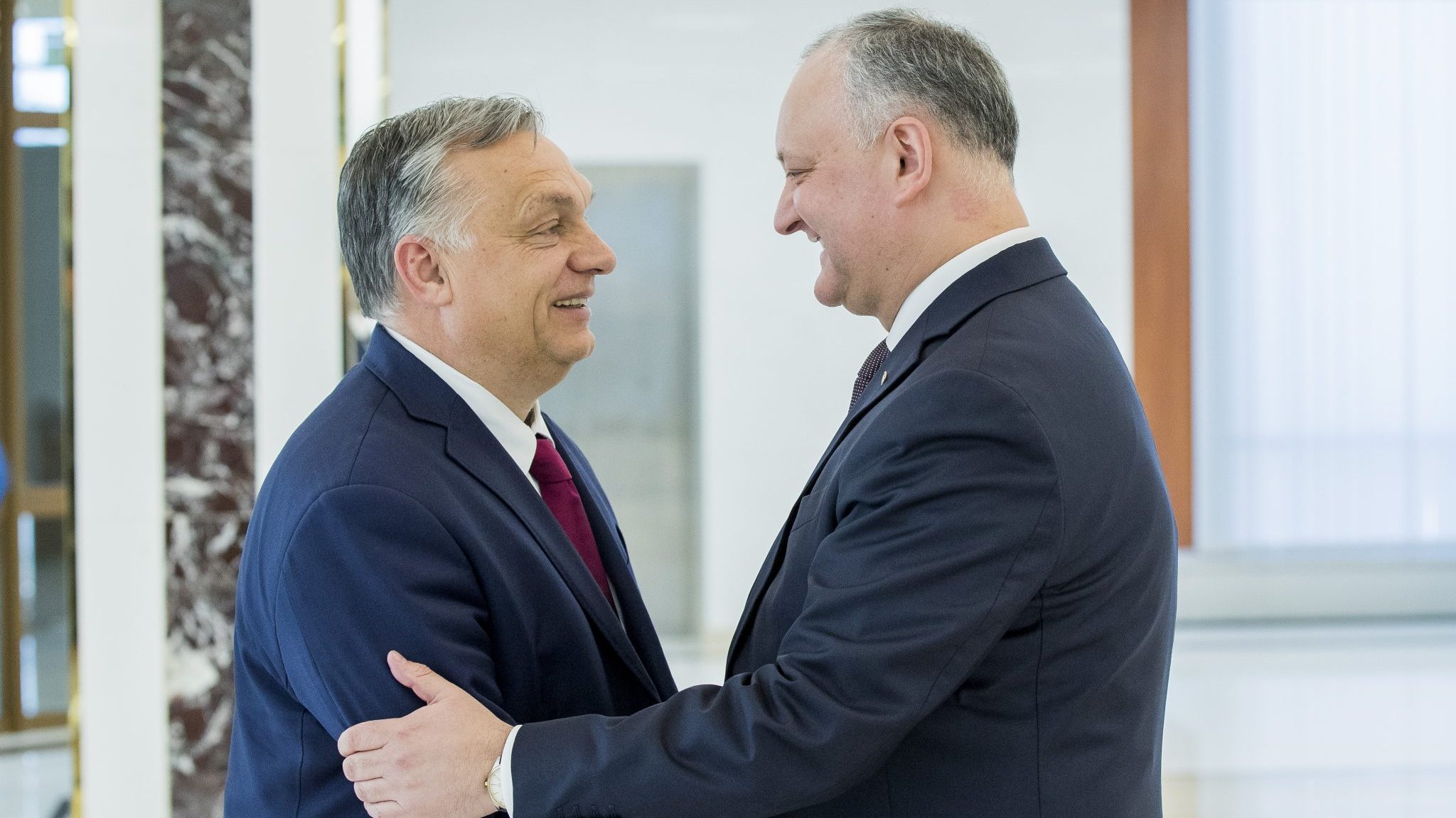 Орбан, Додон