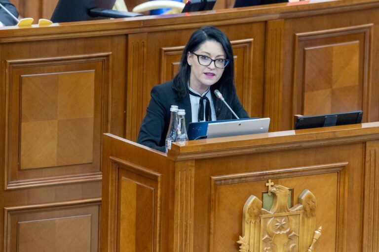 Вотум недоверия Наталье Плугару провалился: реформы и факты против демагогии оппозиции