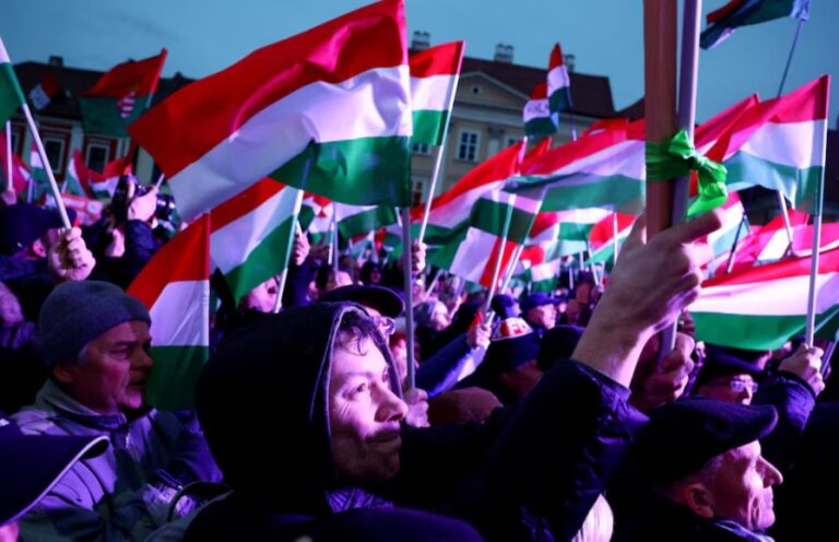 Венгрия голосует: Мадьяр против Орбана