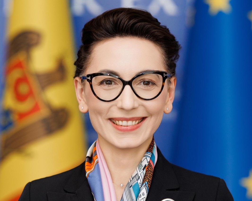 Новым госсекретарём МИД стала Корина Кэлугэру