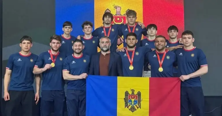 Молдавские спортсмены завоевали 9 медалей на чемпионате Европы по ММА