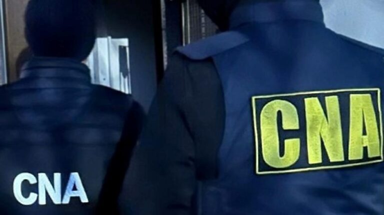Обыски в Резине и Шолданештах: восемь человек находятся под следствием по делам о коррупции