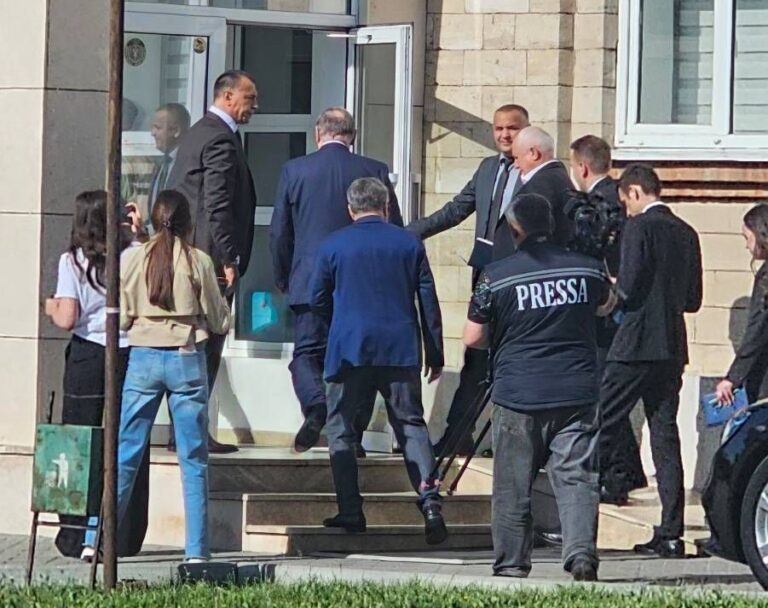 Озеров приехал в Гагаузию на встречу на фоне прогресса в переговорах между Комратом и Кишинёвом