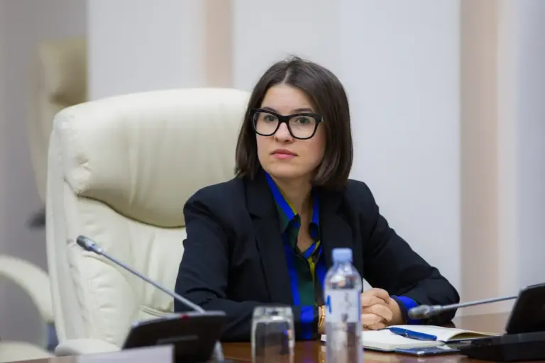 Пресс-секретарь MoldATSA заработала более миллиона леев за год — RISE