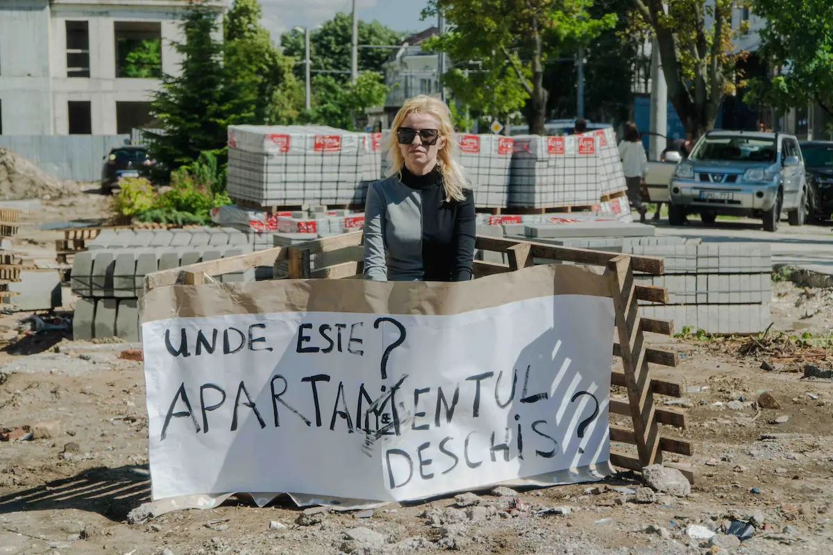 Примэрия Кишинева снесла арт-объект "Открытая квартира"