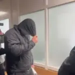 Полицейских с Ботаники, подозреваемых во взятках от наркоторговцев, перевели под домашний арест