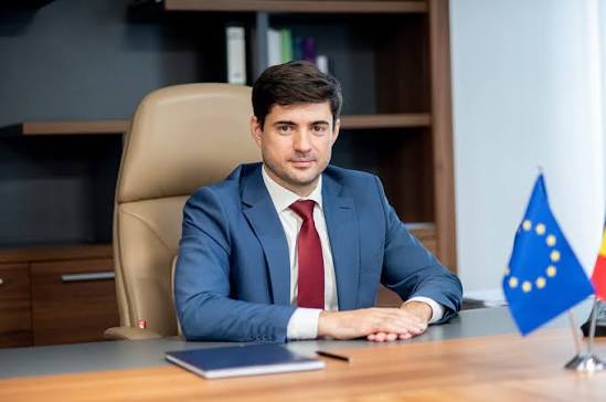 Глава Агентства госсобственности подал в отставку из-за скандала в MoldATSA