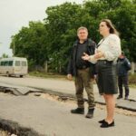 (ФОТО) Игорь Гросу приехал в пострадавшие от ливней сёла, к ликвидации последствий привлекли военных