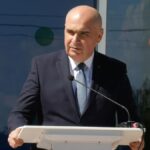 Премьер Румынии Илие Боложан приезжает в Кишинёв — в столице ограничат движение