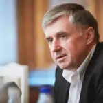 «Можно попрощаться с экономическим ростом»: экс-премьер Стурза раскритиковал налоговую реформу