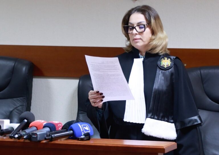 Судья, вынесшая приговор Никанору Чокинэ, подала иск против ANI