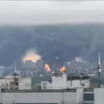 (ВИДЕО) Крупнейшая атака дронов на Москву — снова горел НПЗ