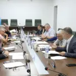 Раскол в Комрате: депутаты обсуждают временные правила выборов, пока Исполком и активисты требуют «идти на таран» Кишинева