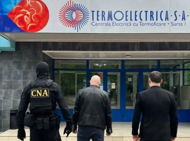 Главу отдела Termoelectrica задержали по делу о ежемесячных откатах по 10 тыс. леев