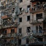 Россия атаковала Киев ракетами и дронами: разрушены жилые дома, десятки убитых и раненых 