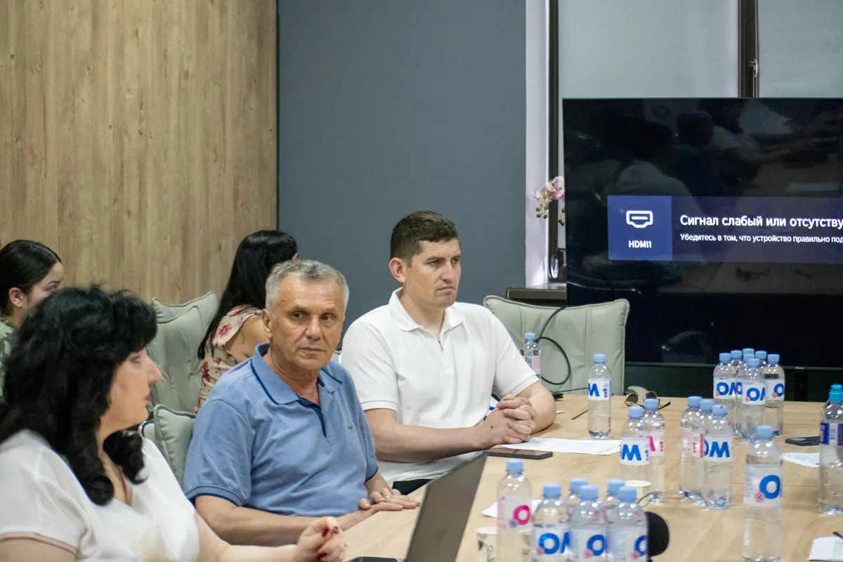 Круглый стол в Комрате «Фейки о Европейском союзе в Гагаузии: как их выявлять и как с ними бороться».