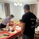 (ВИДЕО) В Молдове задержали 8 человек, работавших на мошеннический колл-центр