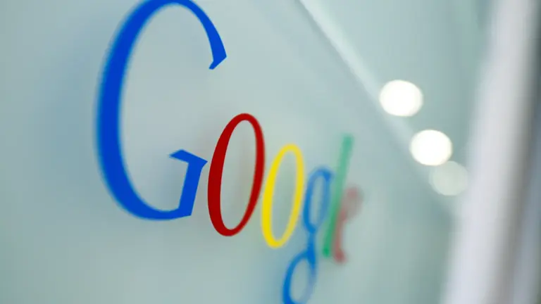 ЕС оштрафовал Google на $1 млрд за нарушение правил в сфере IT