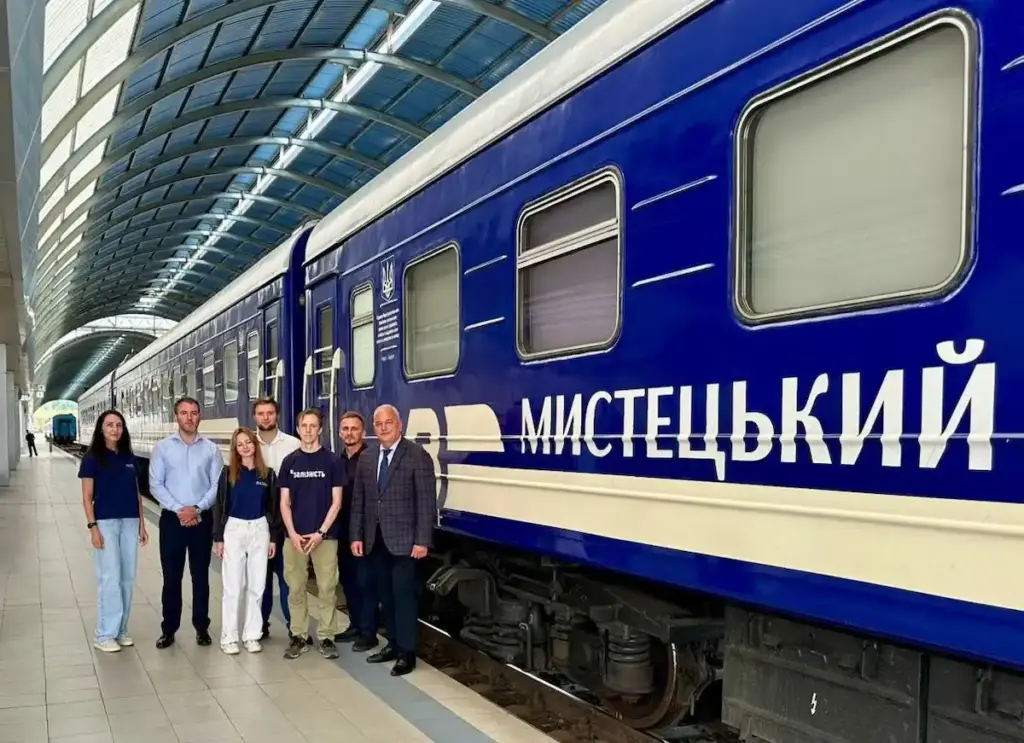 Art Train в Молдове: где и когда увидеть украинский поезд-галерею, Укрзалізниця