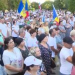 Списки, стычка и кража iPhone у полицейского: изнанка митинга за Гуцул год назад в Комрате
