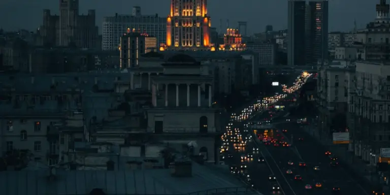 В Москве произошел блэкаут, который привел к масштабному сбою рунета