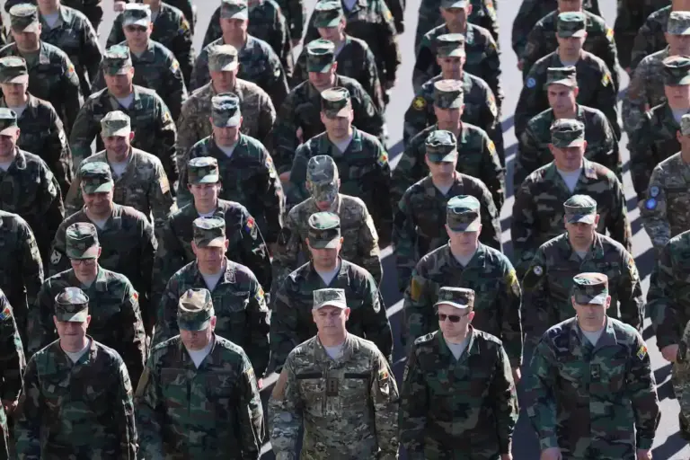 Военный парад, более 100 единиц техники и Zdob și Zdub: как Молдова отметит День независимости 