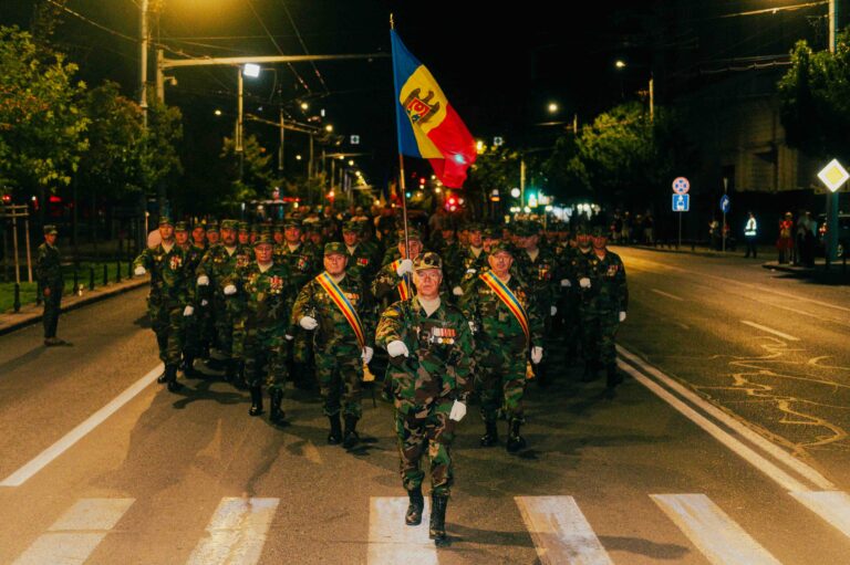 В центре Кишинёва сегодня ночью ограничат движение из-за репетиции ко Дню независимости
