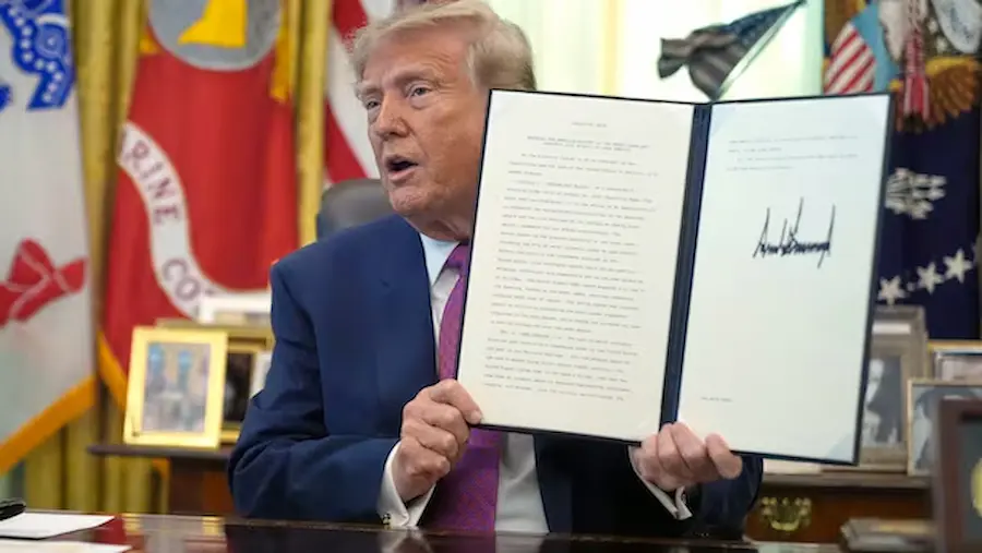 Трамп переименовал озеро Онтарио в «озеро Америка»: реакция Канады