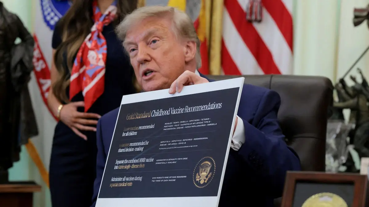 Трамп подписал указ о сокращении рекомендуемых прививок
