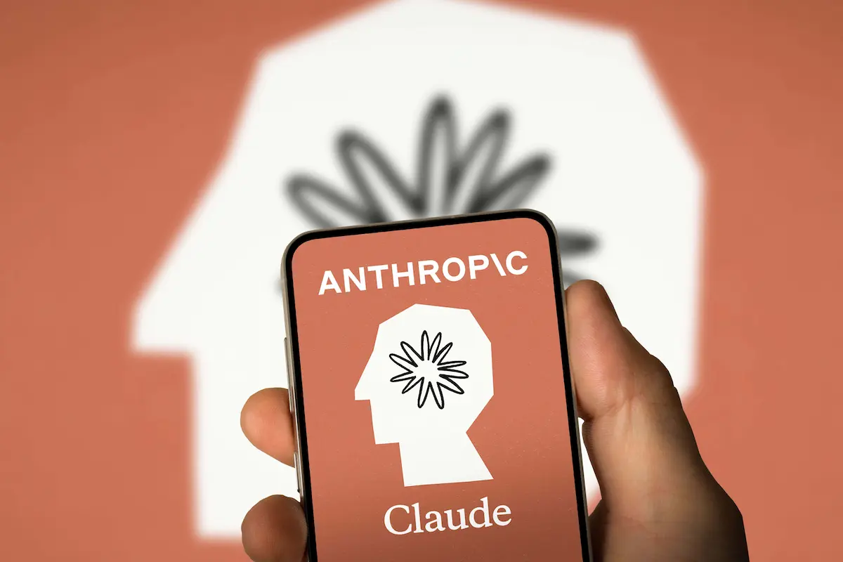 уход исследователя Anthropic вскрыл страхи разработчиков ИИ