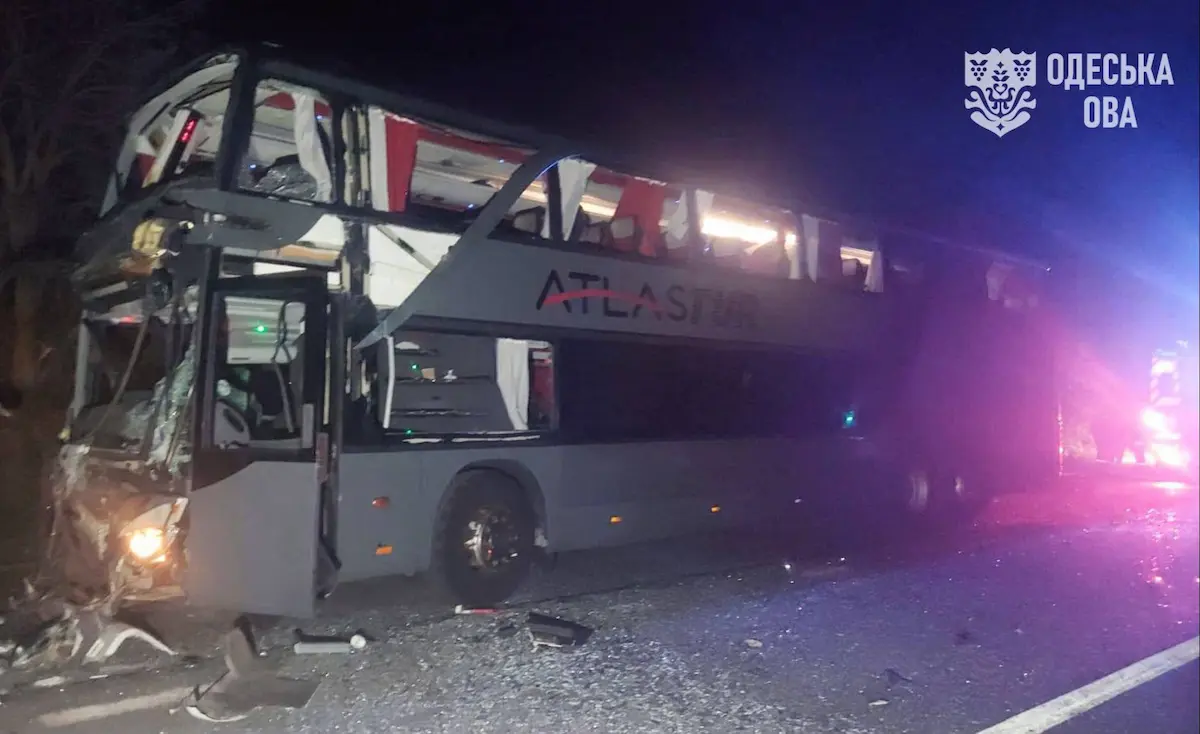 удар по КПП Староказачье, автобус