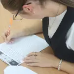 (ФОТО) В Гагаузии более 120 человек написали большой диктант по румынскому языку