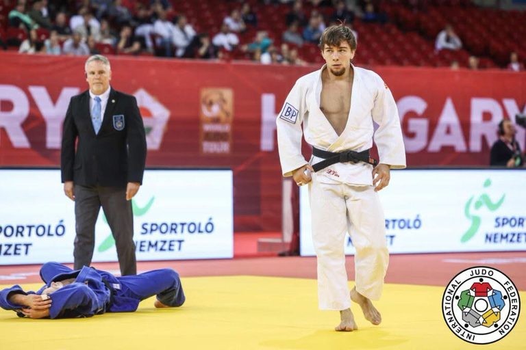 Денис Виеру завоевал бронзу на Grand Slam в Будапеште