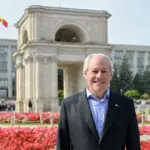 Назначенный посол США Джозеф Буркхалтер приехал в Кишинёв